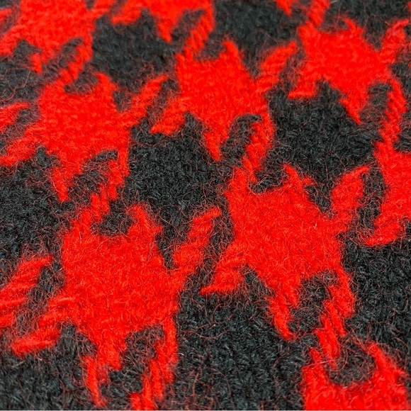 Vintage 1970s Wacs Works By Ilie Wacs Red and Black Houndstooth Wool Coat - Picture 15 of 15